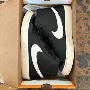 Blazer Mid ‘77 VNTG